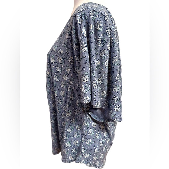 Lucky Brand Crinkle Top Spring Floral Flare Sleeve Round Scoop Waist Medium - Picture 7 of 17